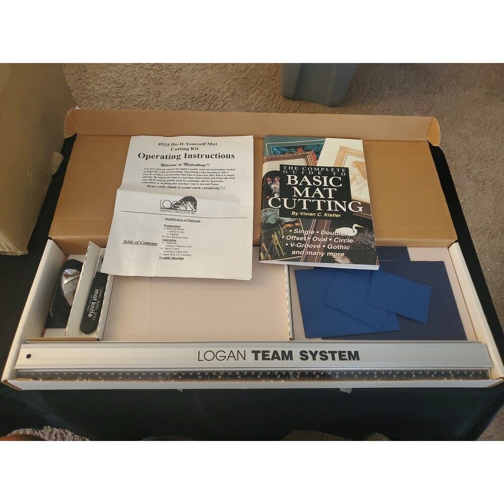 Logan 525 Do-It-Yourself Mat Cutting Kit with 24" Straight Edge & Instructions